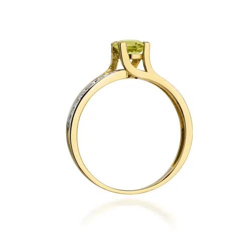 Złoty pierścionek z oliwinem 0,60ct i brylantami 0,03ct W0106