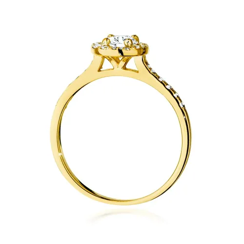 Pierścionek z diamentem 0,50ct - kamień główny, łączna masa 0,74ct   W0551